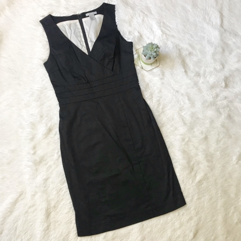 H&M Black V-Neck Business Dress Size 6